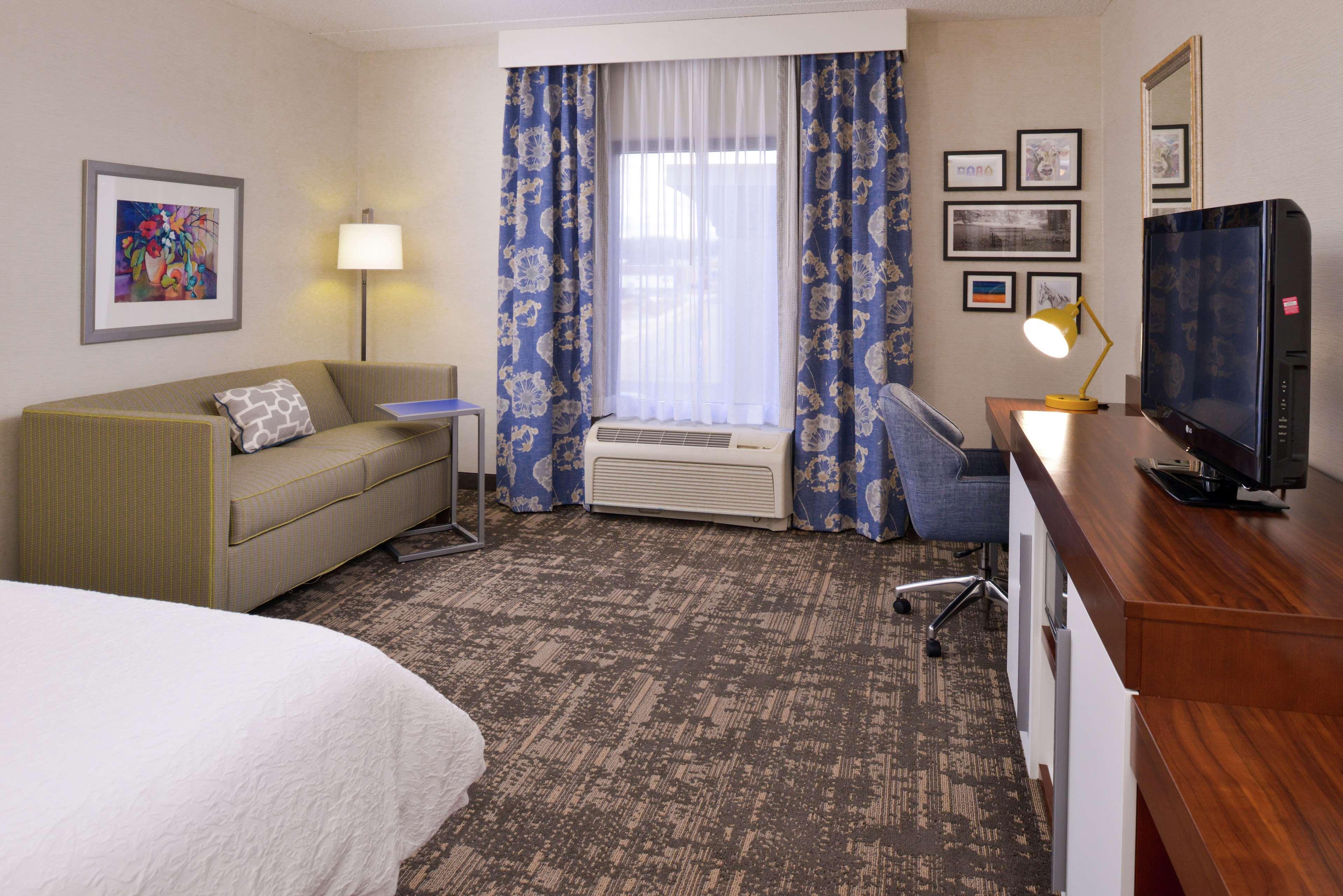Hampton Inn & Suites Wilmington Exterior foto