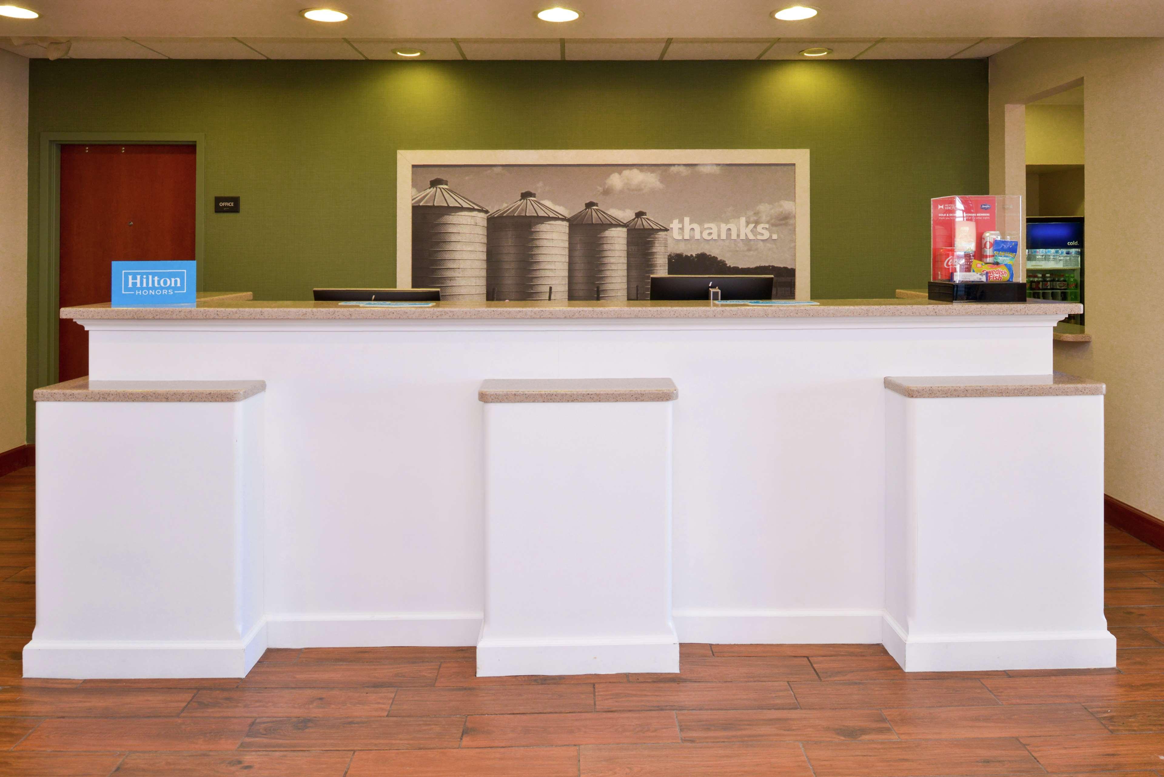 Hampton Inn & Suites Wilmington Exterior foto