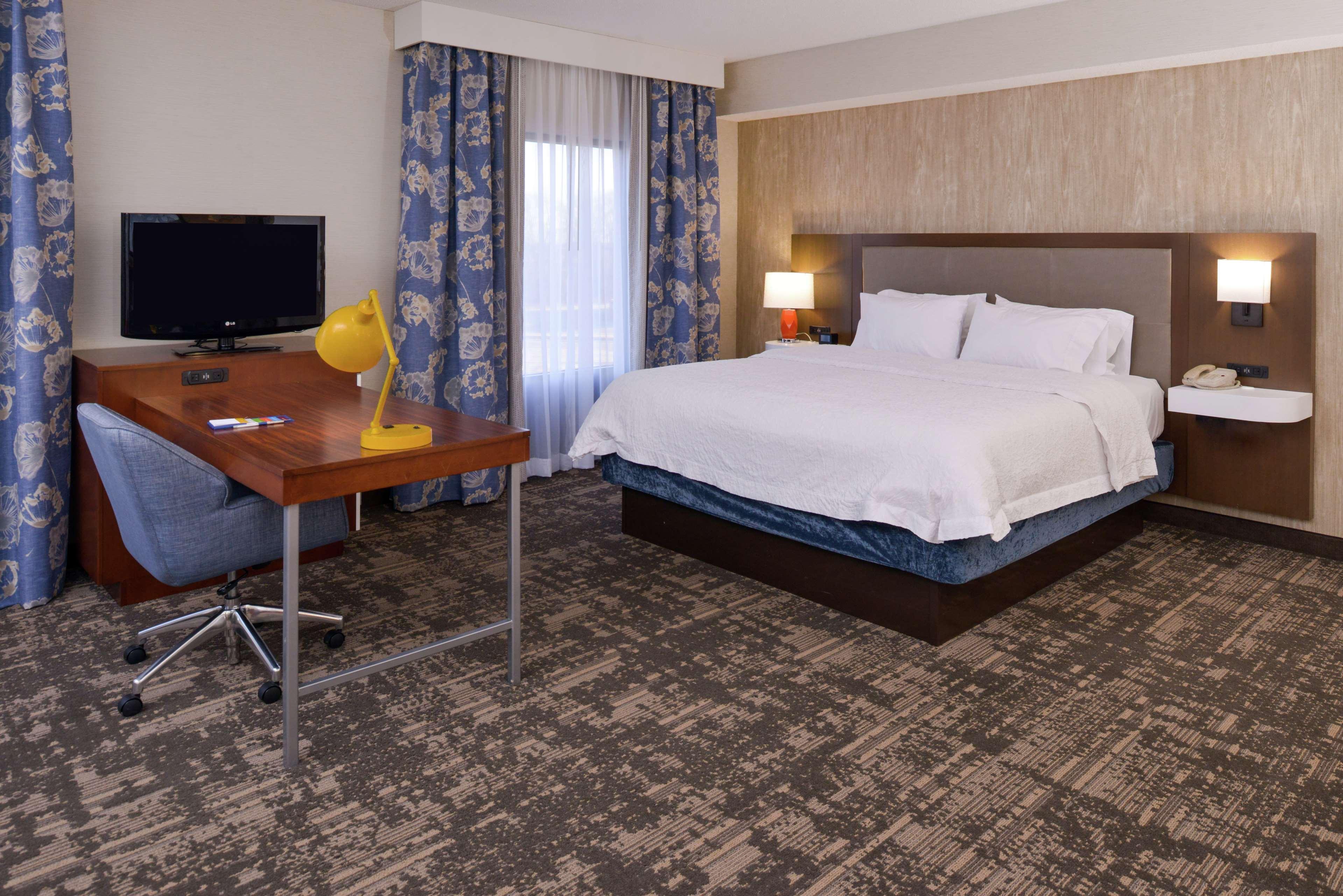 Hampton Inn & Suites Wilmington Exterior foto